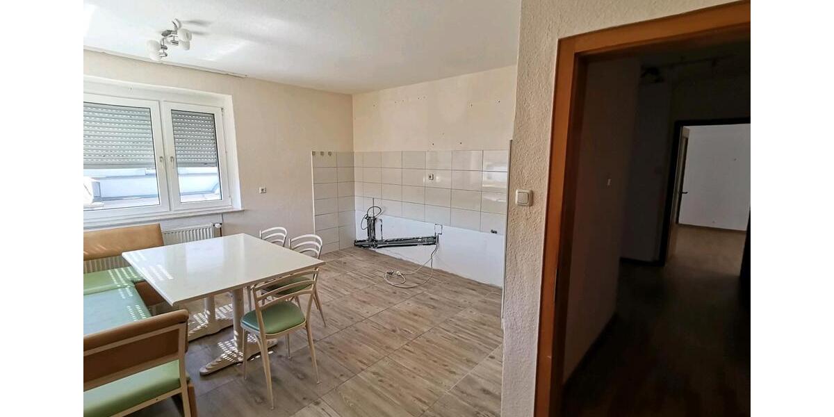 Etagenwohnung Wermelskirchen - 3 Zimmer, 80 m&sup2;, 1.070&euro; | Angebot:26381653