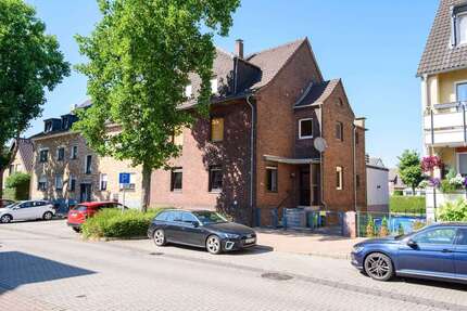 Haus Oberhausen Schmachtendorf - 9 Zimmer, 233 m&sup2;, 325.000&euro; | Angebot:27377421