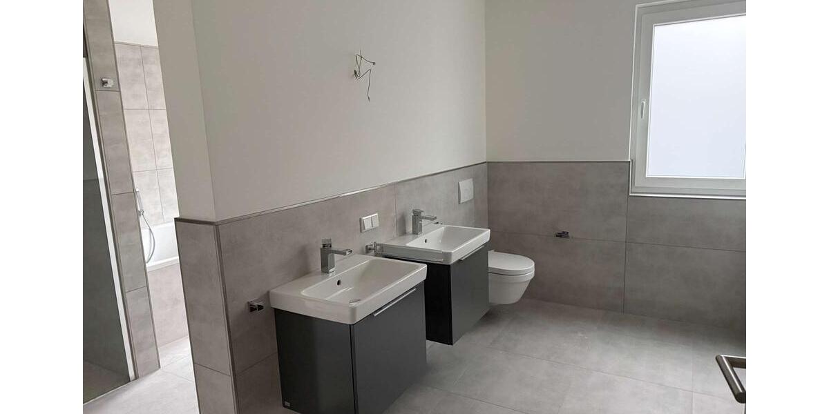 Etagenwohnung Bochum Werne - 3 Zimmer, 125 m&sup2;, 1.710&euro; | Angebot:25843966