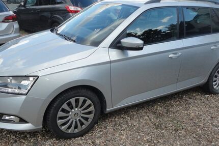 Skoda Fabia 53.300 km 10.900 &euro; HERNE 44651