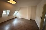 Dachgeschoßwohnung Heiligenhaus - 2 Zimmer, 50 m&sup2;, 450&euro; | Angebot:25882194