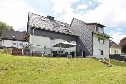 Haus Gevelsberg - 8 Zimmer, 166 m&sup2;, 450.000&euro; | Angebot:26840851