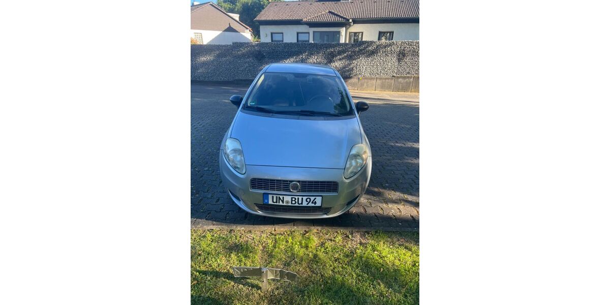 Fiat Punto 153.500 km 1.650 &euro; Schwerte 58239