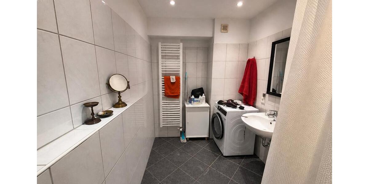 Etagenwohnung Essen Stadtkern - 4 Zimmer, 125 m&sup2;, 345.000&euro; | Angebot:26407364