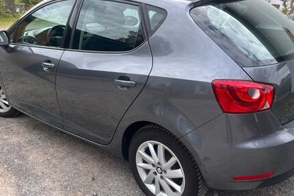 Seat Ibiza 91.000 km 6.200 &euro; Wuppertal Beyenburg 42399