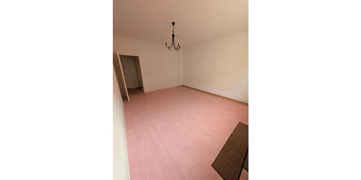 Etagenwohnung Essen Frillendorf - 2 Zimmer, 70 m&sup2;, 390&euro; | Angebot:26381553