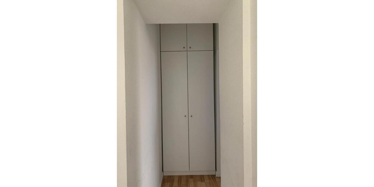 Etagenwohnung Essen Stadtbezirk VII - 4 Zimmer, 125 m&sup2;, 1.500&euro; | Angebot:26232623