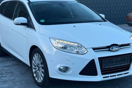 Ford Focus 175.514 km 5.450 &euro; Dortmund 44149