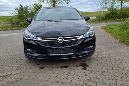 Opel Astra 125.300 km 8.450 &euro; Essen 45356