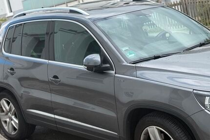 VW Tiguan 180.500 km 11.500 &euro; Wuppertal 42327