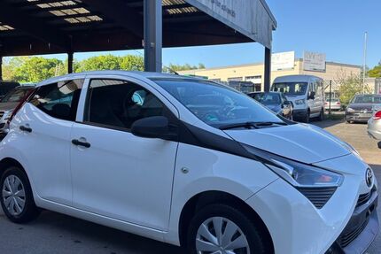 Toyota Aygo (X) 14.250 km 7.990 &euro; Essen 45356