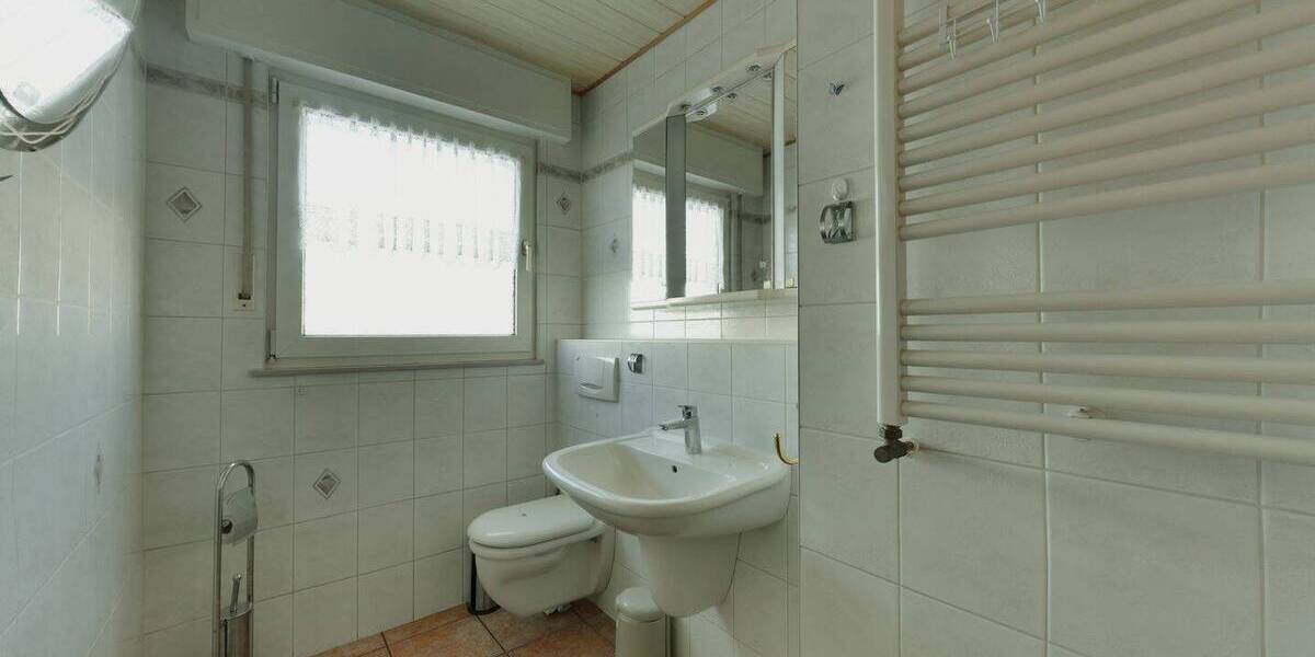 Doppelhaushälfte Wülfrath Innenstadt - 5 Zimmer, 148 m&sup2;, 475.000&euro; | Angebot:26320436