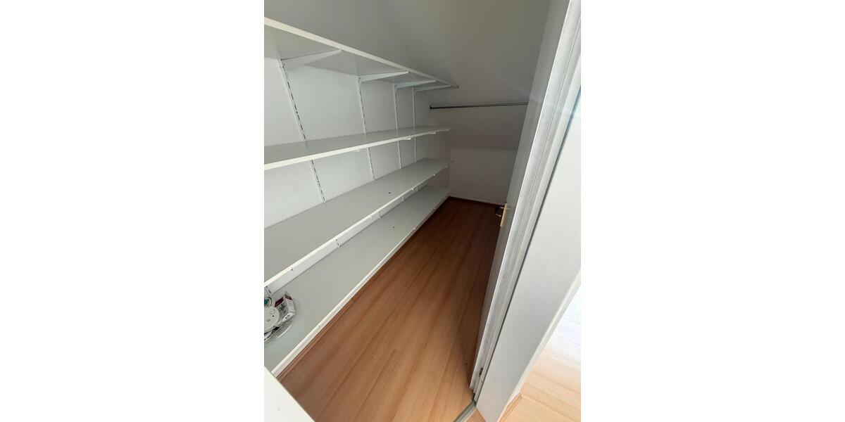 Dachgeschoßwohnung Bochum Bochum-Ost - 1 Zimmer, 53 m&sup2;, 370&euro; | Angebot:27623986