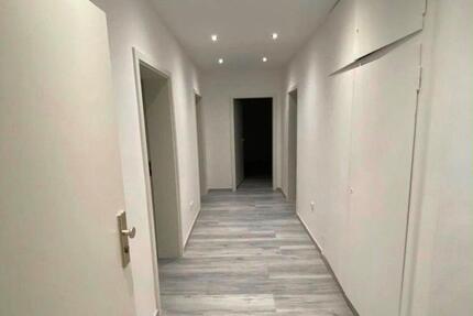 Wohnung Hattingen - 3 Zimmer, 75 m&sup2;, 900&euro; | Angebot:27547063