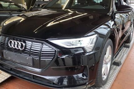 Audi e-tron 89.536 km 35.905 &euro; Hagen 58091