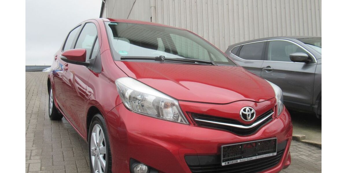 Toyota Yaris 128.597 km 6.750 &euro; Herne 44653