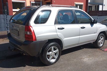 Kia Sportage 213.000 km 5.499 &euro; Oer-Erkenschwick 45739