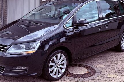 VW Sharan 219.000 km 7.499 &euro; Solingen 42699