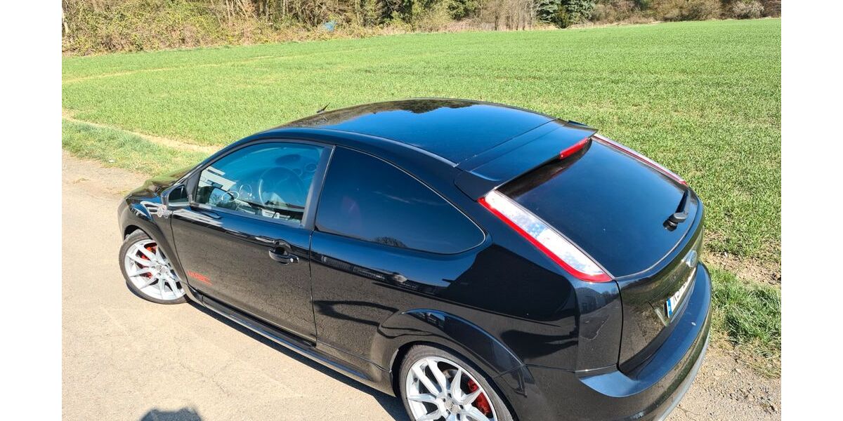Ford Focus 208.500 km 8.700 &euro; Remscheid 42899