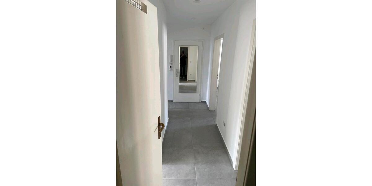Etagenwohnung Remscheid - 2 Zimmer, 67 m&sup2;, 535&euro; | Angebot:26356330