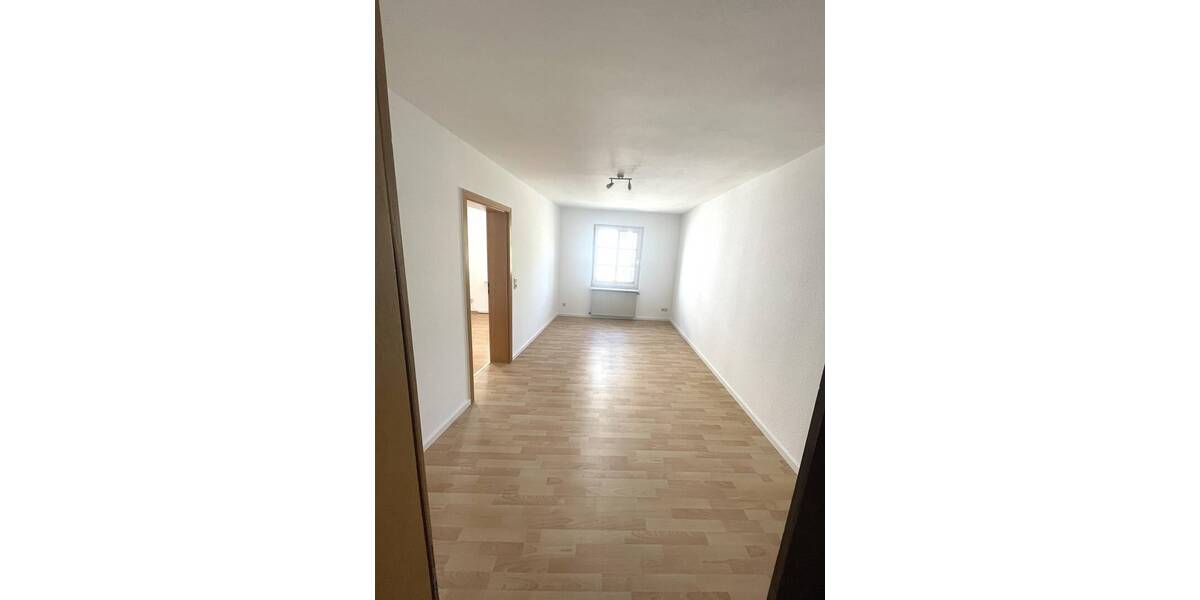 Etagenwohnung Schwelm - 4 Zimmer, 90 m&sup2;, 900&euro; | Angebot:26377360