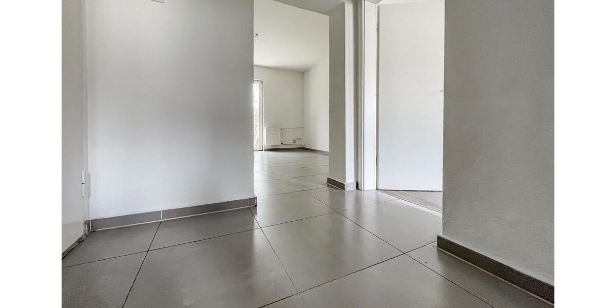 Erdgeschoßwohnung Witten Heven - 3.5 Zimmer, 81 m&sup2;, 800&euro; | Angebot:26195774