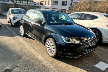 Audi A1 153.000 km 11.790 &euro; Solingen 42719