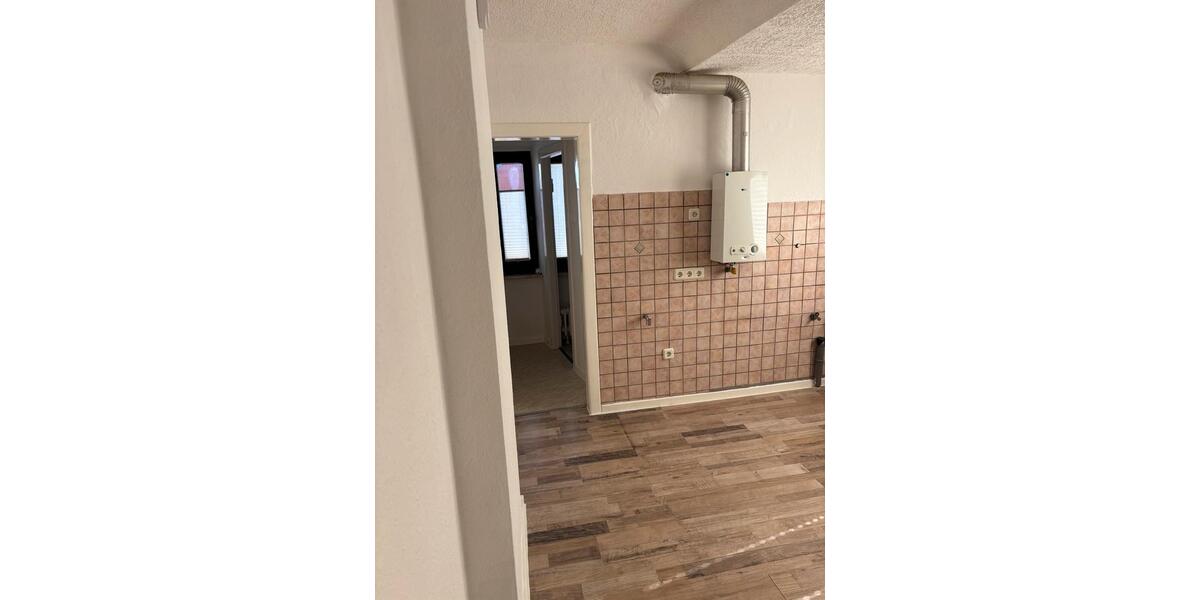 Dachgeschoßwohnung Oberhausen Biefang - 3.5 Zimmer, 72 m&sup2;, 860&euro; | Angebot:26336385
