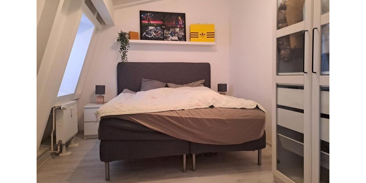 Dachgeschoßwohnung Herne Wanne-Bickern - 2 Zimmer, 78 m&sup2;, 545&euro; | Angebot:26131011