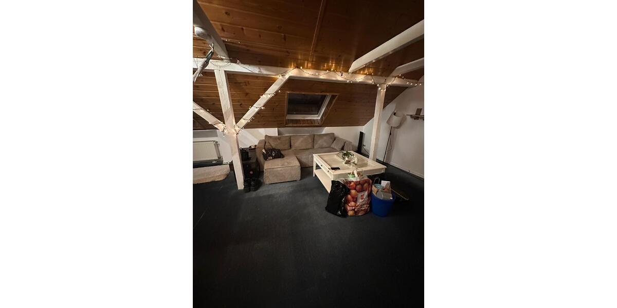 Dachgeschoßwohnung Dortmund Eving - 1 Zimmer, 50 m&sup2;, 410&euro; | Angebot:26247422