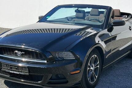 Ford Mustang 173.681 km 11.990 &euro; Solingen 42699