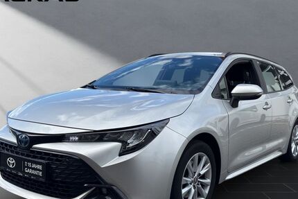 Toyota Corolla 34.980 km 24.471 &euro; Duisburg 47055