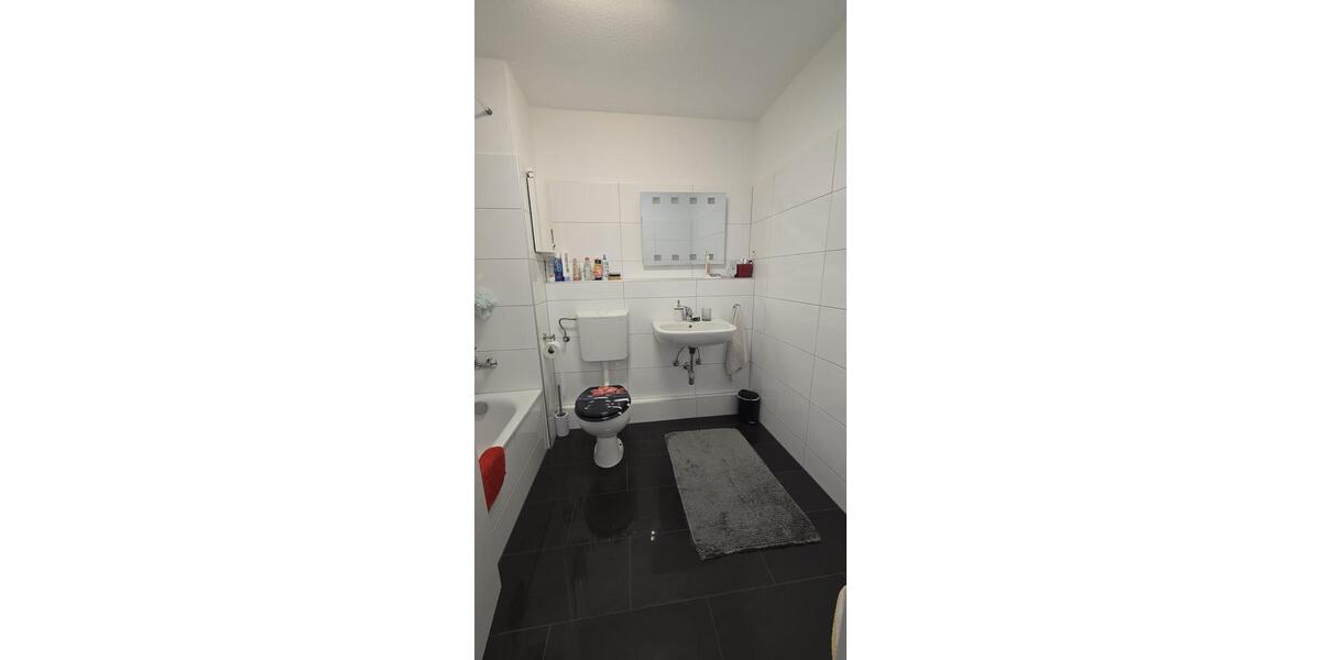 Dachgeschoßwohnung Solingen Ohligs - 2 Zimmer, 57 m&sup2;, 170.000&euro; | Angebot:26877057