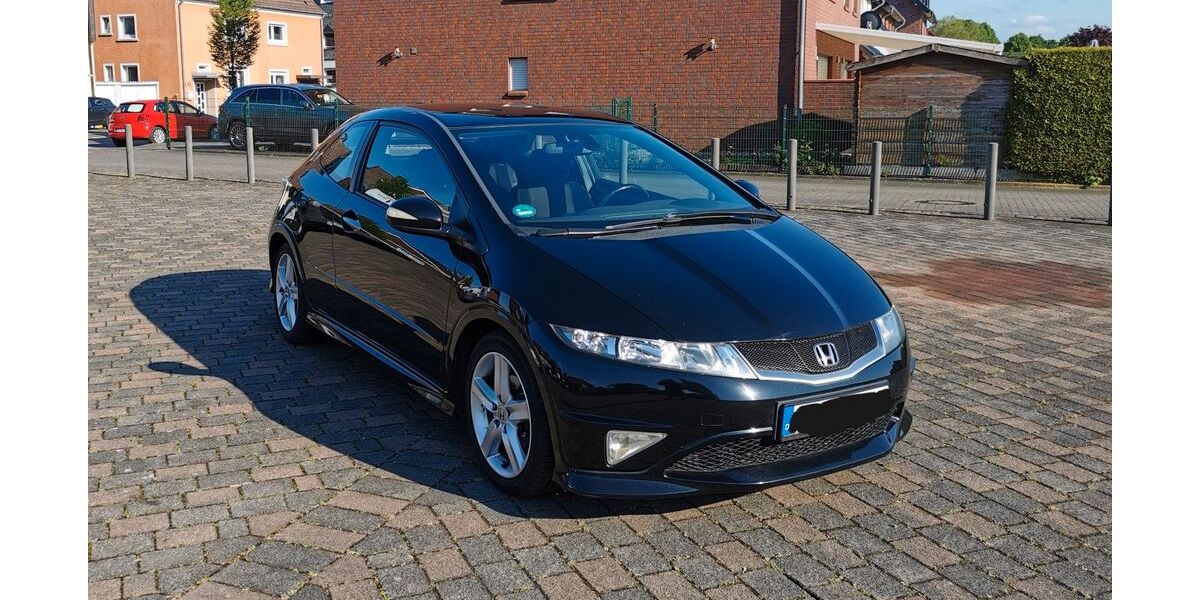 Honda Civic 148.786 km 6.950 &euro; Dortmund 44359