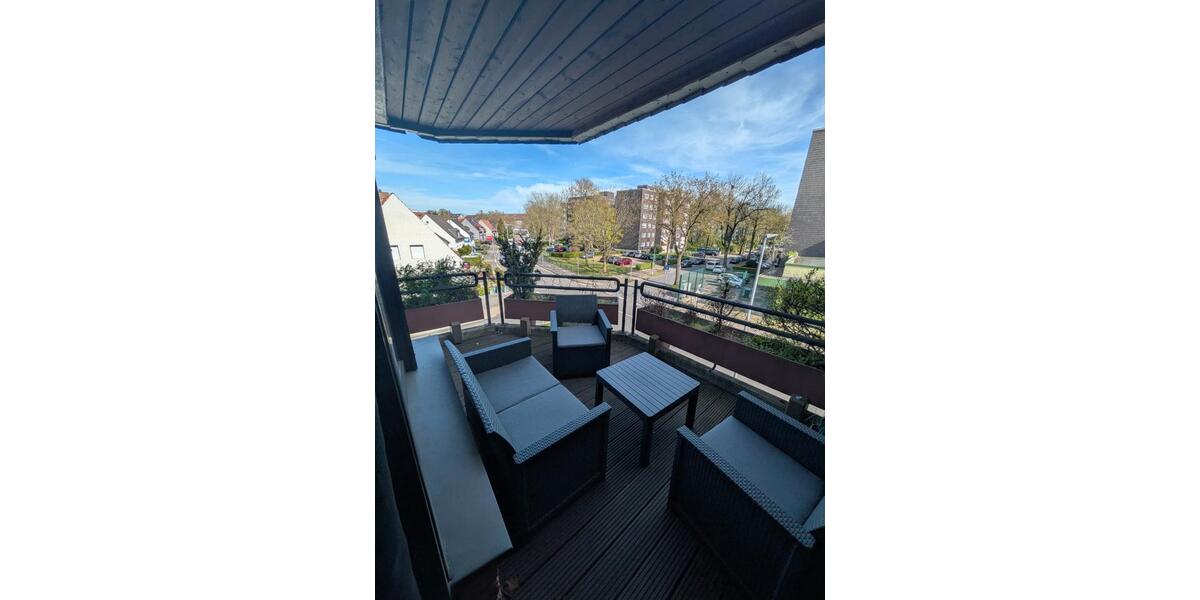 Dachgeschoßwohnung Gelsenkirchen Erle - 2.5 Zimmer, 68 m&sup2;, 680&euro; | Angebot:26072220