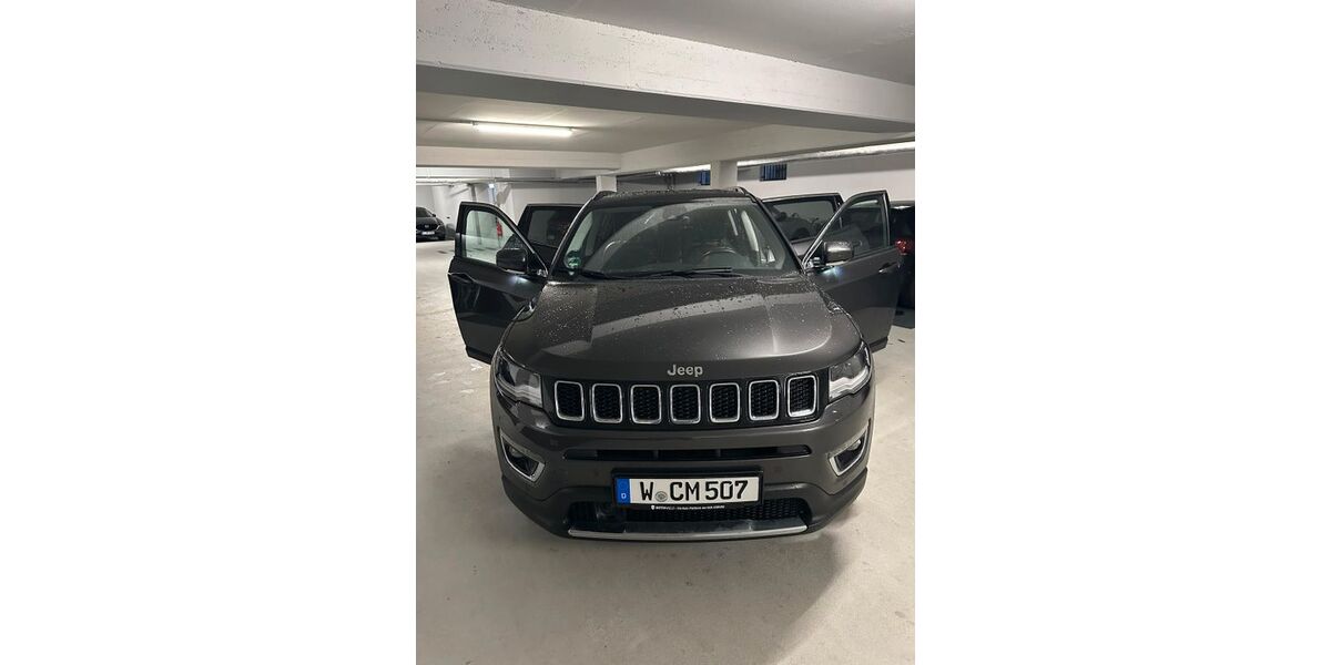 Jeep Compass 107.000 km 12.300 &euro; Velbert 42553