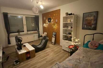 Wohnung Duisburg Mittelmeiderich - 1 Zimmer, 36 m&sup2;, 265&euro; | Angebot:26865663