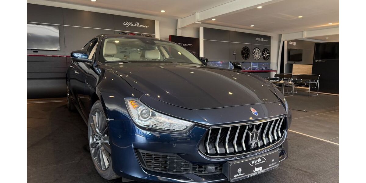 Maserati Ghibli 35.448 km 48.950 &euro; Schwerte 58239
