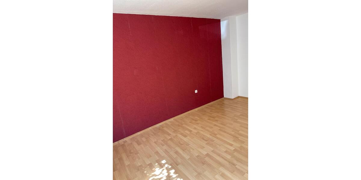 Einfamilienhaus Duisburg - 6 Zimmer, 150 m&sup2;, 2.160&euro; | Angebot:26215500