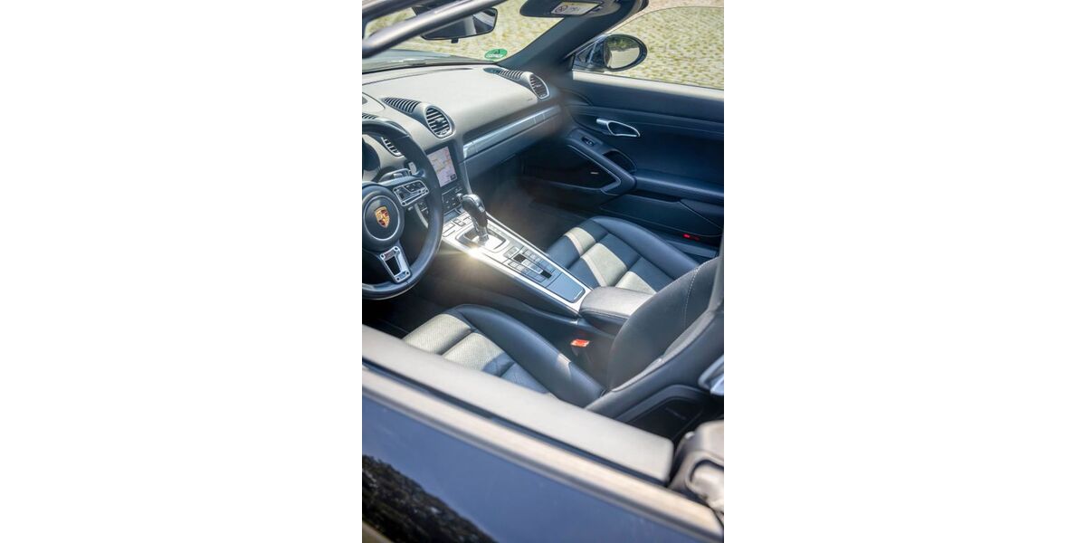 Porsche Boxster 42.650 km 61.900 &euro; Gelsenkirchen 45881
