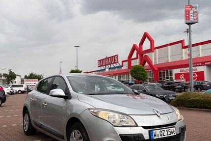 Renault Megane 109.300 km 3.450 &euro; Wuppertal 42287