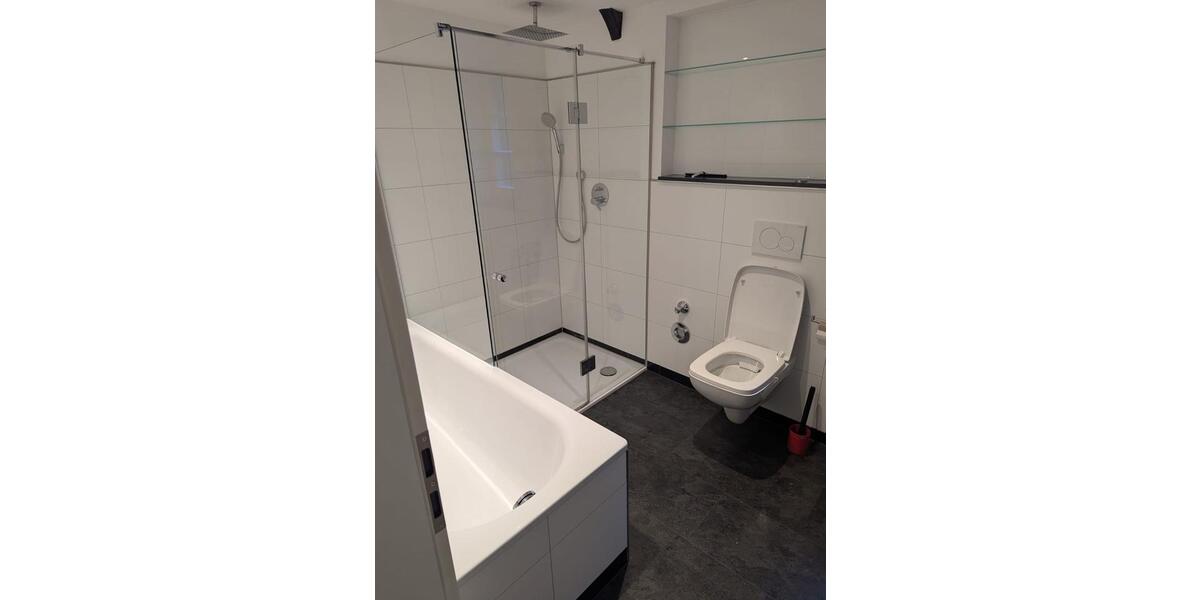 Etagenwohnung Hattingen - 4 Zimmer, 120 m&sup2;, 1.100&euro; | Angebot:26132191