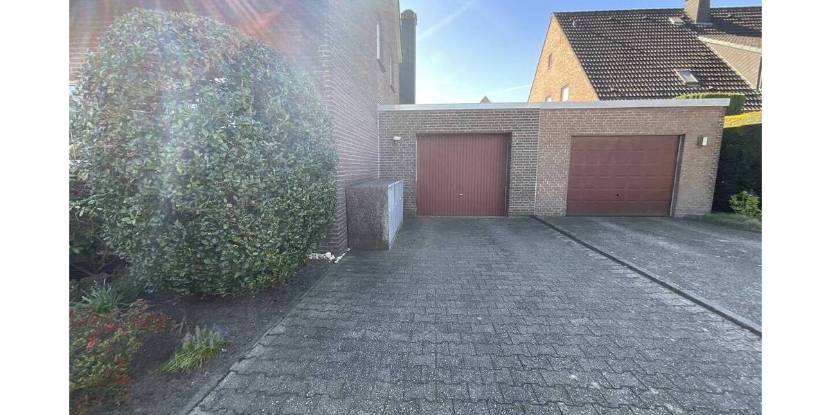 Mehrfamilienhaus, Wohnhaus Waltrop - 8 Zimmer, 215 m&sup2;, 415.000&euro; | Angebot:26723708