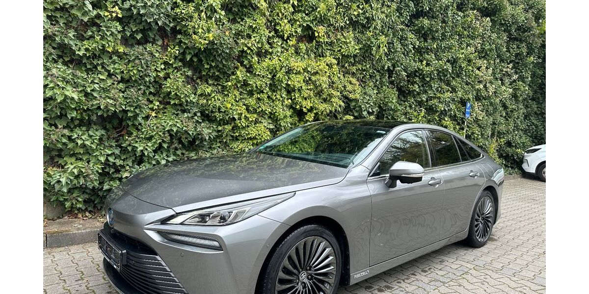 Toyota Mirai 89.452 km 11.490 &euro; Wuppertal 42281
