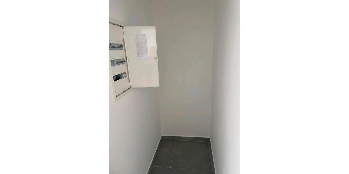 Etagenwohnung Remscheid - 2 Zimmer, 67 m&sup2;, 535&euro; | Angebot:26356330