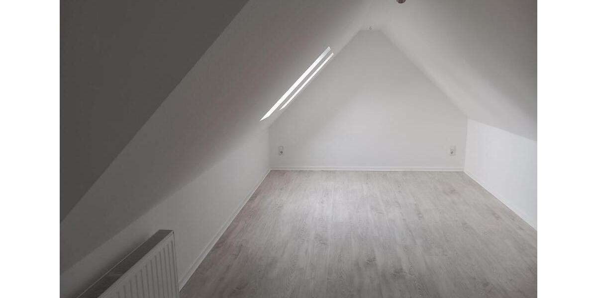 Hochparterre Remscheid Reinshagen - 2 Zimmer, 55 m&sup2;, 650&euro; | Angebot:26137588