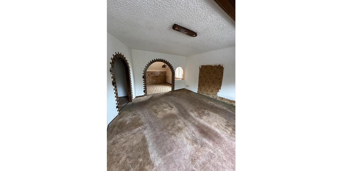 Dachgeschoßwohnung Essen Stadtbezirk VI - 3 Zimmer, 74 m&sup2;, 850&euro; | Angebot:26110167