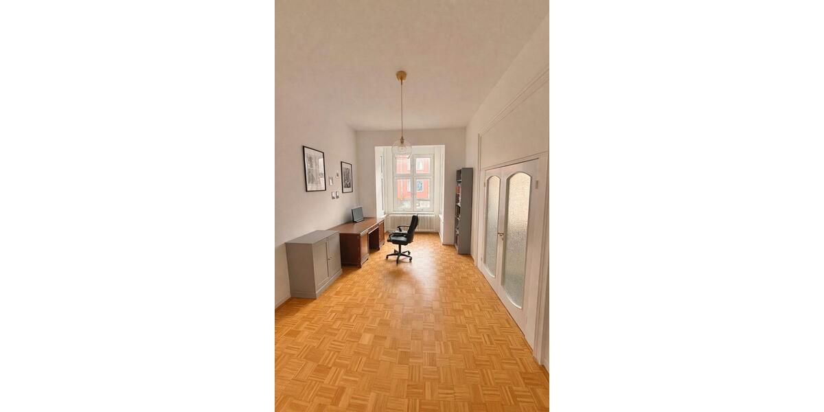 Etagenwohnung Essen Huttrop - 4 Zimmer, 106 m&sup2;, 925&euro; | Angebot:26148558