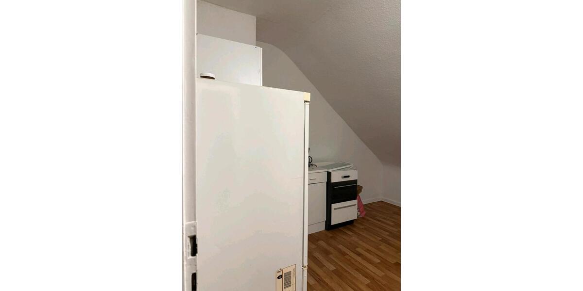 Dachgeschoßwohnung Hagen Hagen-Mitte - 2.5 Zimmer, 63 m&sup2;, 320&euro; | Angebot:26288116