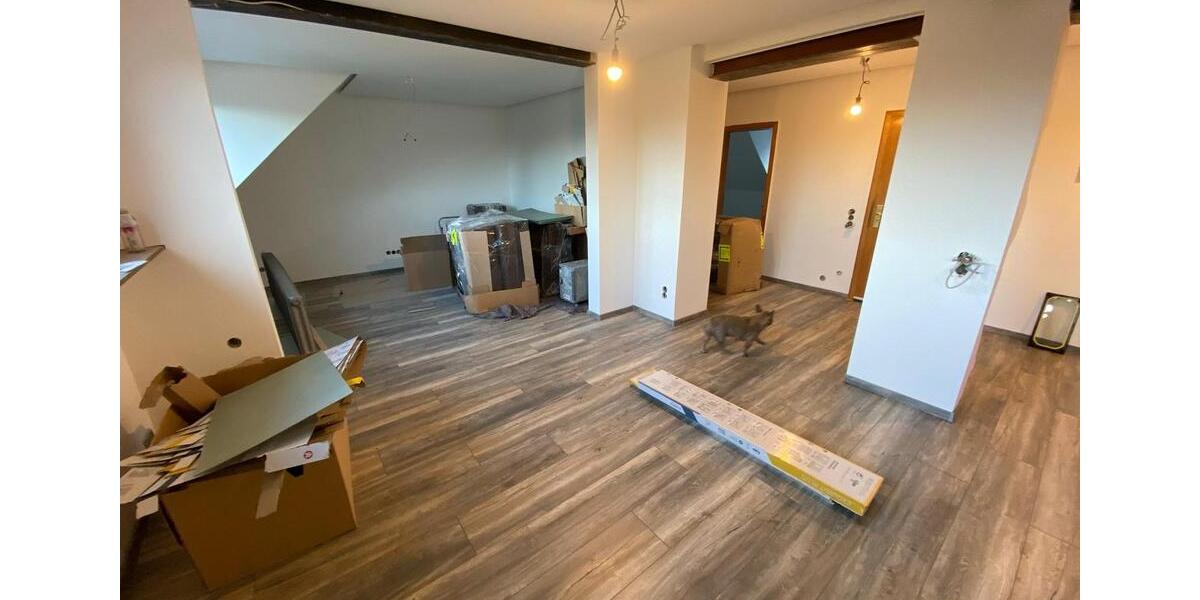 Dachgeschoßwohnung Dortmund Huckarde - 3 Zimmer, 84 m&sup2;, 1.110&euro; | Angebot:26342987